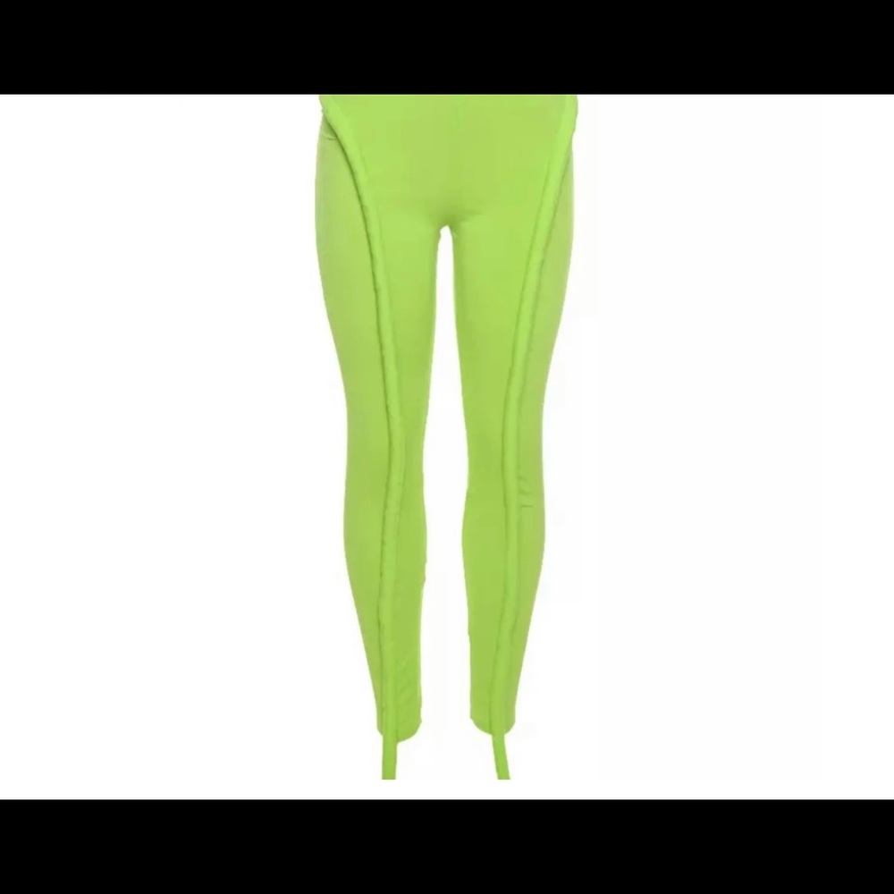 BRAND NEW PIPED LEGGINGS